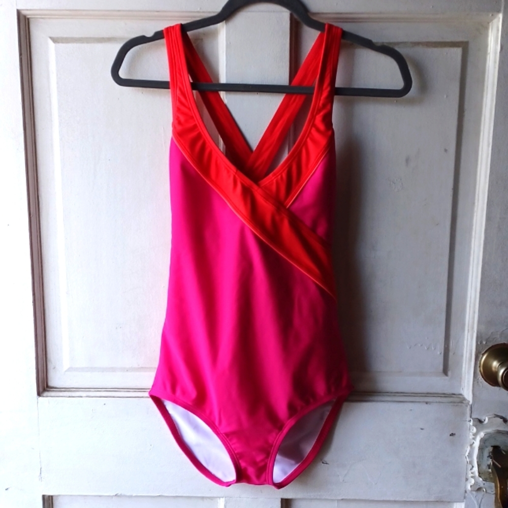SPEEDO Pink and Red One 💗 Piece Swimwear size 8